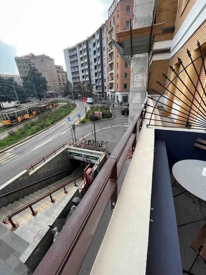 Citta Studi Apartment - Front Metro Lambrate Милан Экстерьер фото
